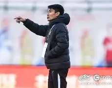 红钻队员拼尽全力，力争登上巅峰的简单介绍
